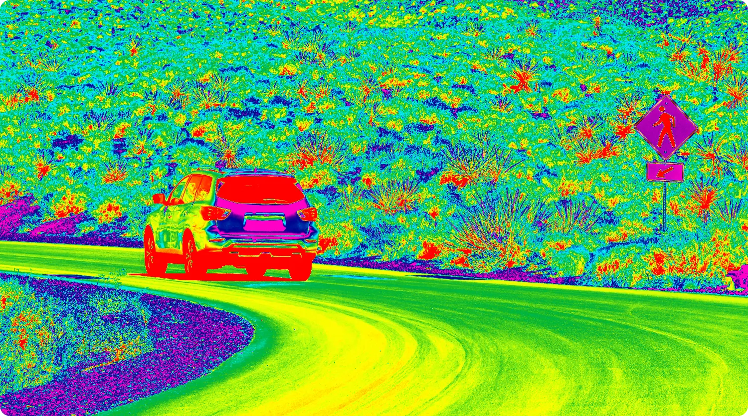 vehicles on the road captured by HS-UAV401 drone thermal camera