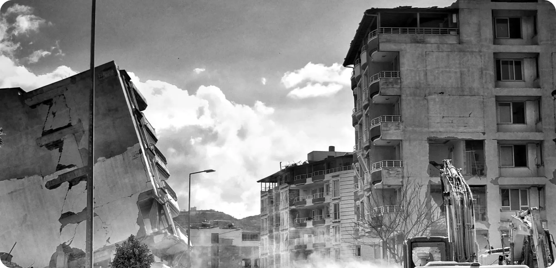 HS-UAV401 camera drone used for emergency search and rescue